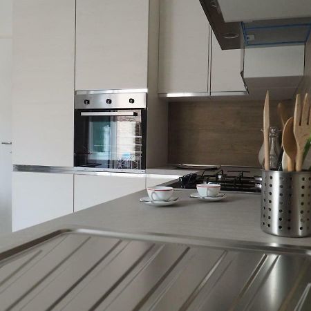 Casa Chiara Apartment San Benedetto del Tronto Exterior photo