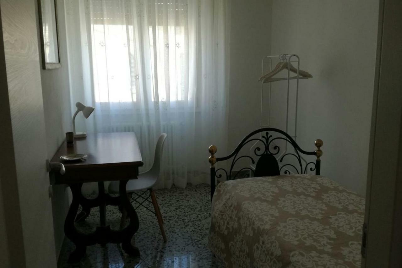 Casa Chiara Apartment San Benedetto del Tronto Exterior photo